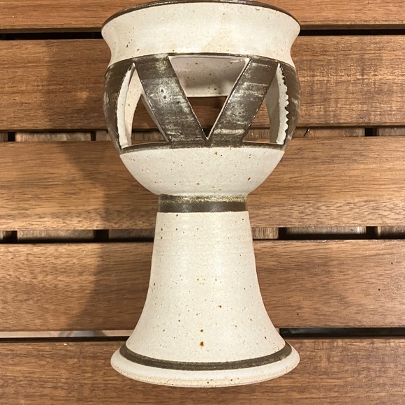 🍀Vintage Donegal Invereske Handmade Pottery Tealight Holder with Cutout Design - Picture 4 of 5